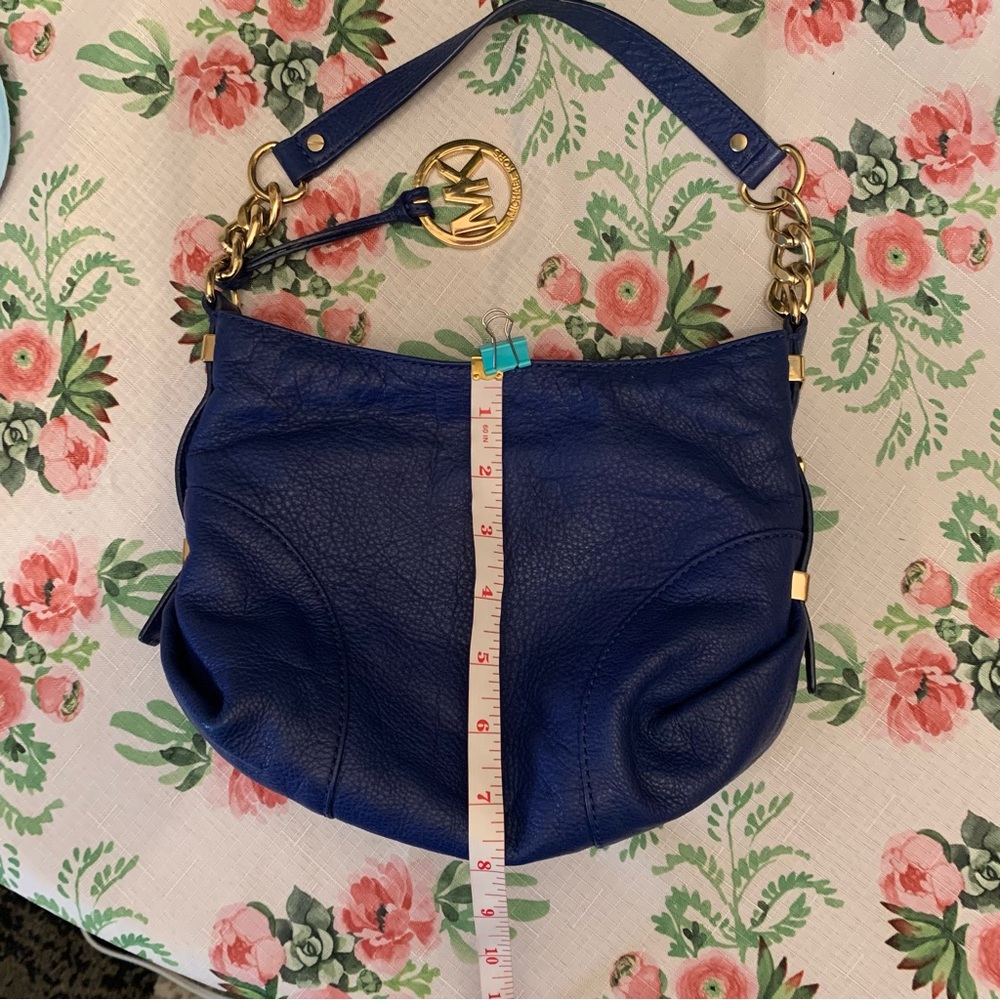 🌟❤️Price Drop❤️🌟Michael Kors Elegant Blue Leather Shoulder Bag - Picture 5 of 15